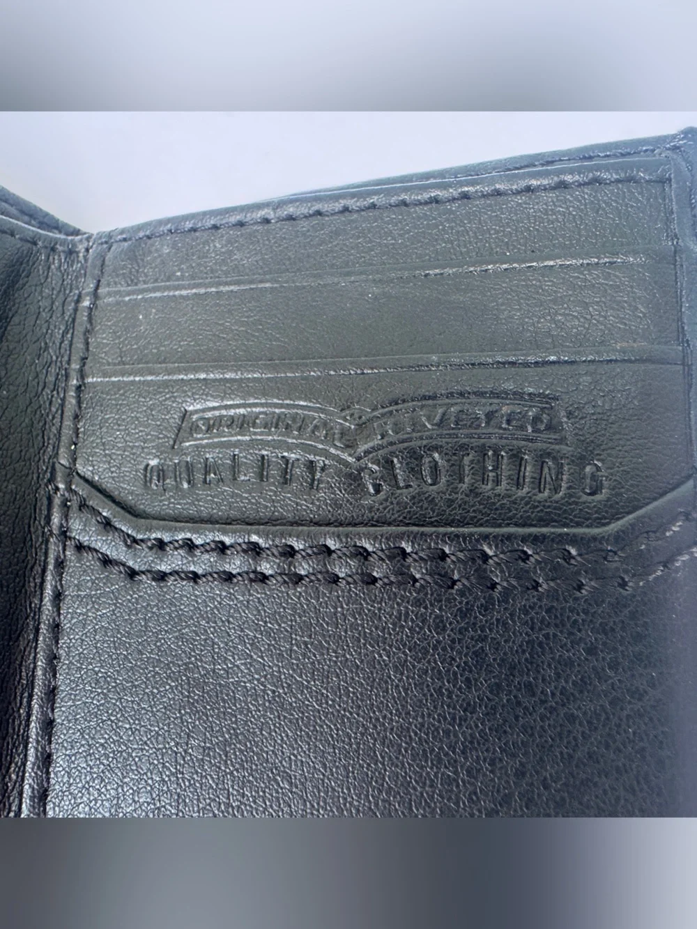 Men’s Levi’s Black Leather Trifold Wallet